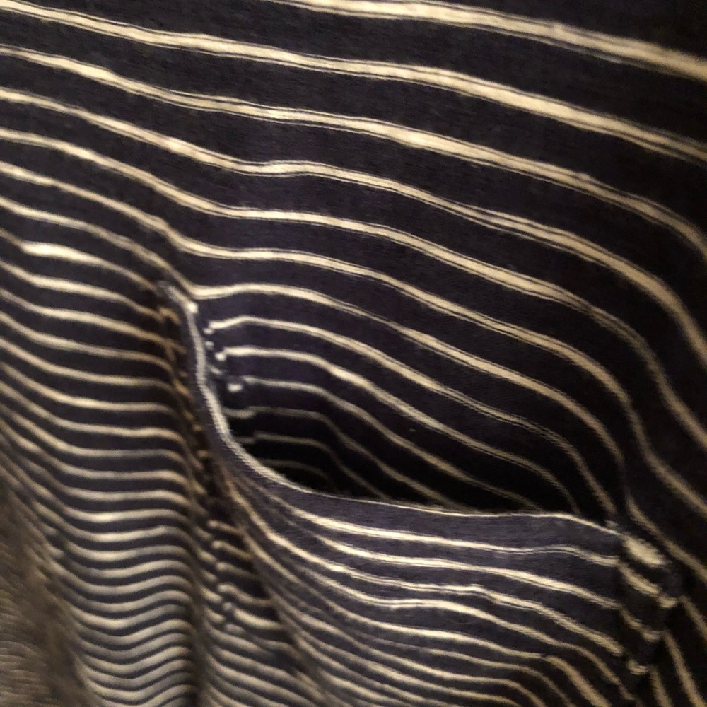 Express Tee - Picture 4 of 6
